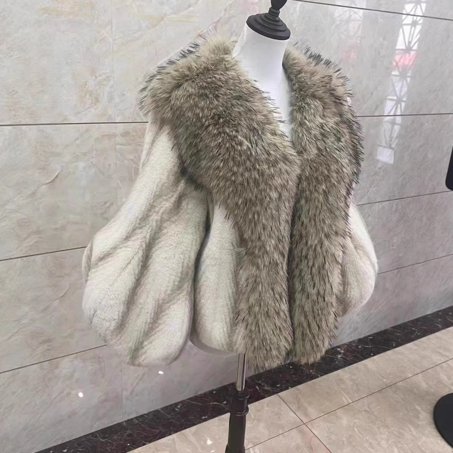 Mid-length Mink-like Wool Leopard Print Coat