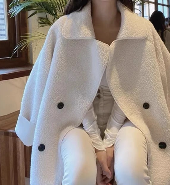 Gentle Elegant Wool Coat