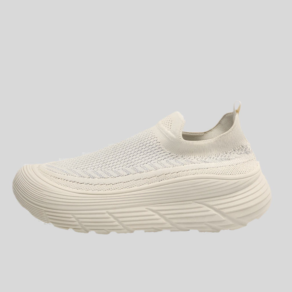 Lightweight Sports Shoes – Soft Sole