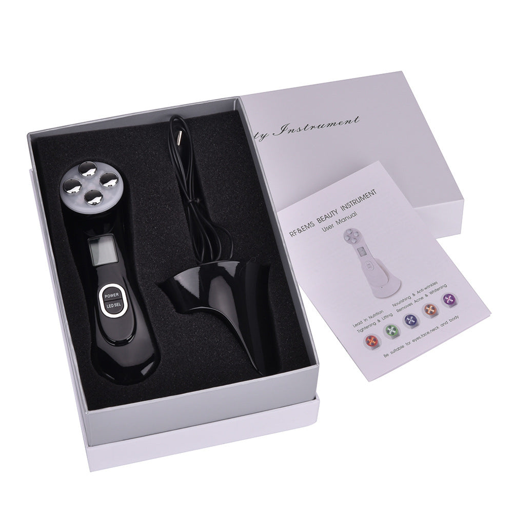 Multifunctional skin care instrument