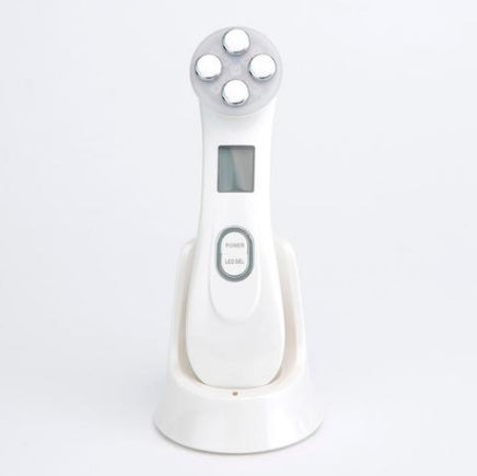 Multifunctional skin care instrument