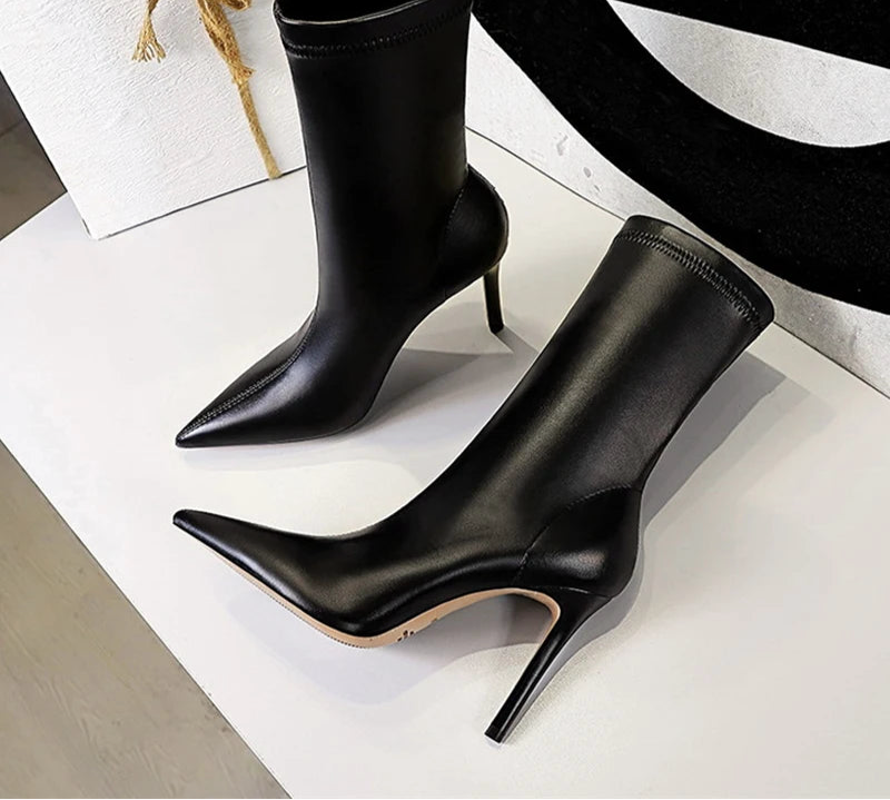 Spring High Quality Soft PU Leather Boots