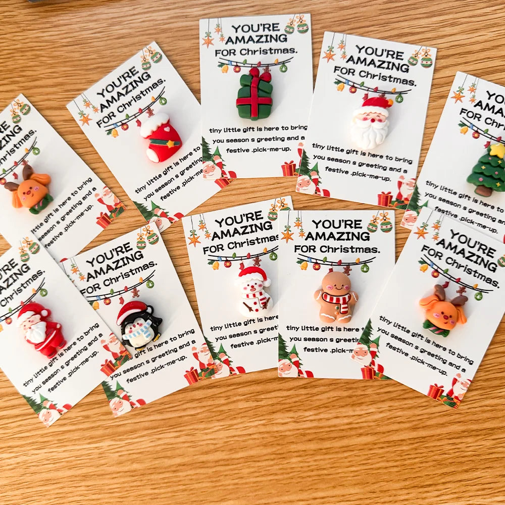 10/40pcs Christmas Mini Hug Cards with Resin Charms - Santa, Stockings - Perfect for Holiday Encouragement & Emotional Support
