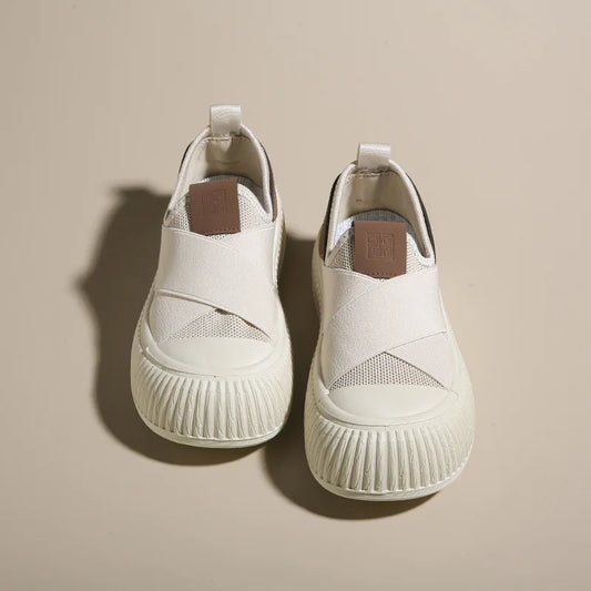 Lightweight Sports Shoes – Soft Sole