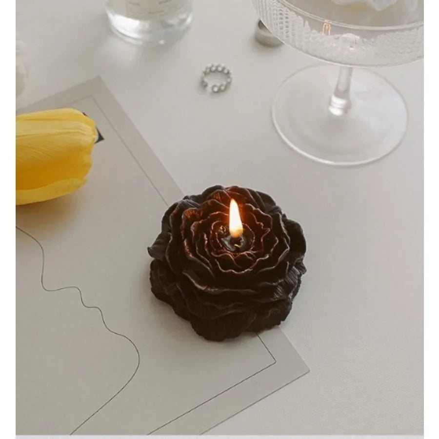 1pc Handmade Flower Shaped Candle with Long Lasting Fragrance