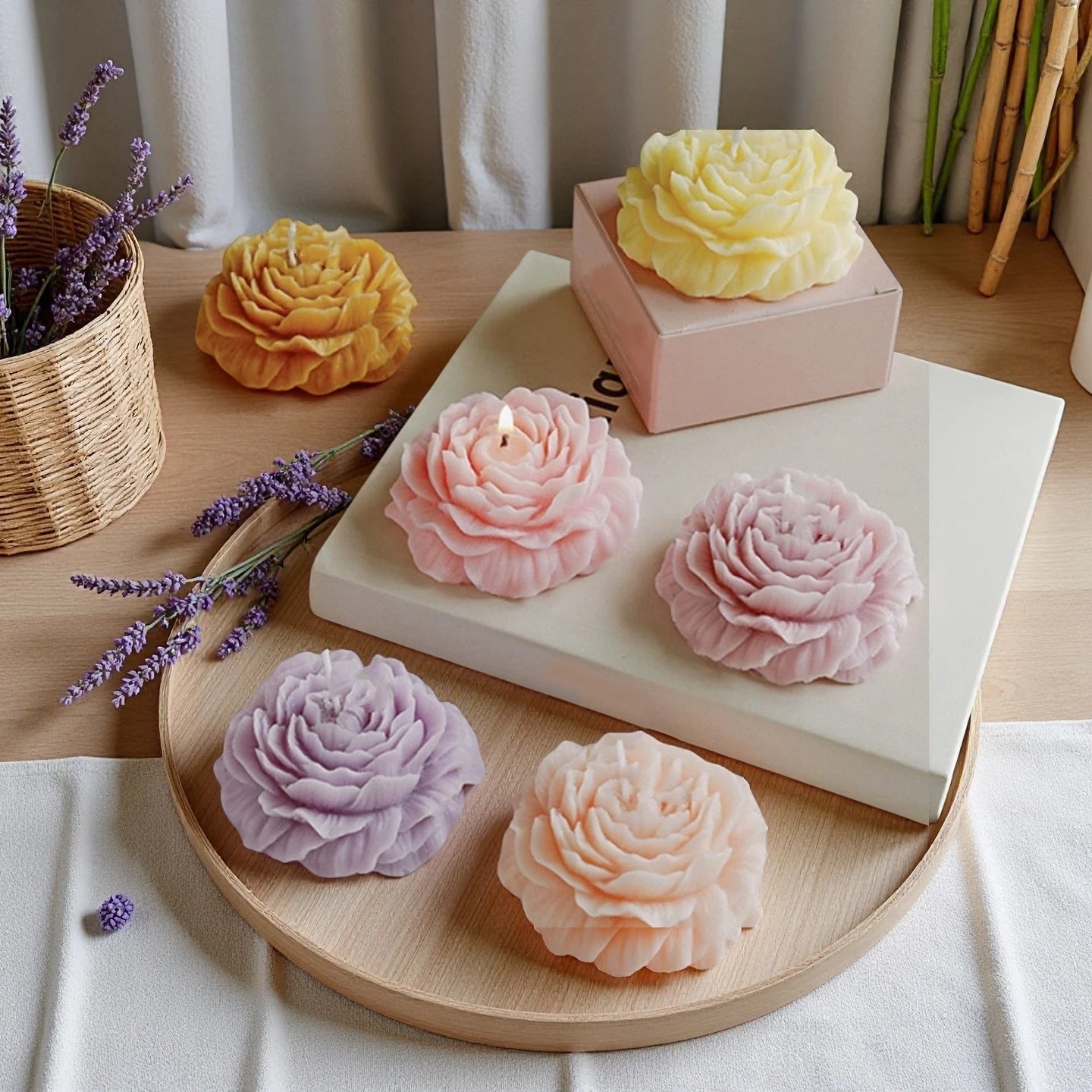 1pc Handmade Flower Shaped Candle with Long Lasting Fragrance