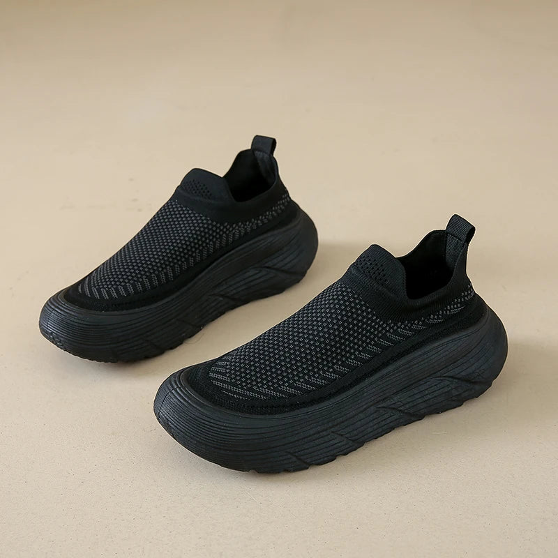 Lightweight Sports Shoes – Soft Sole